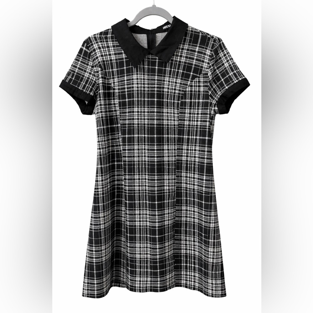 2000s Hot Topic Black and White Plaid Mini Dress with Peter Pan Collar